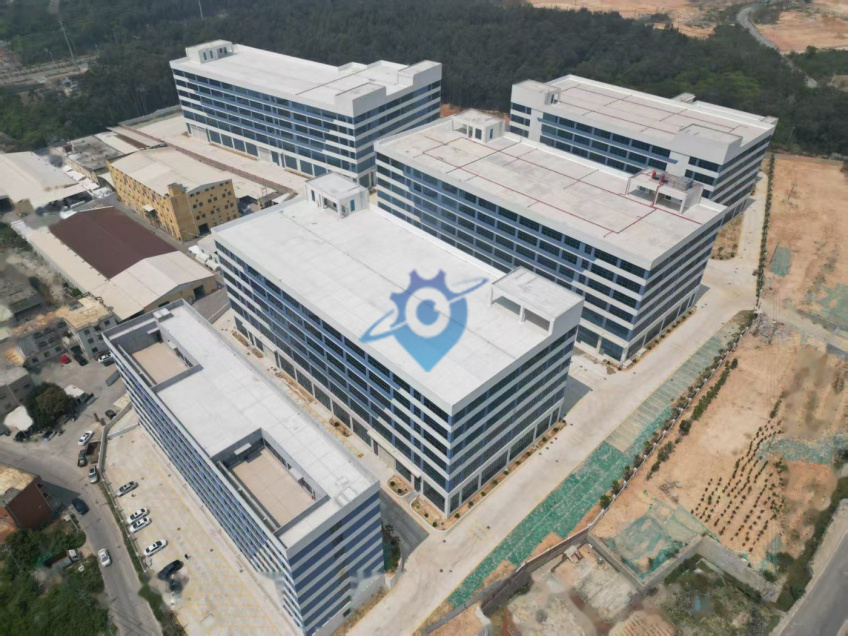 本园区位于厦门市翔安区新圩镇核心地段，现有 1—5 号高标准厂房对外招